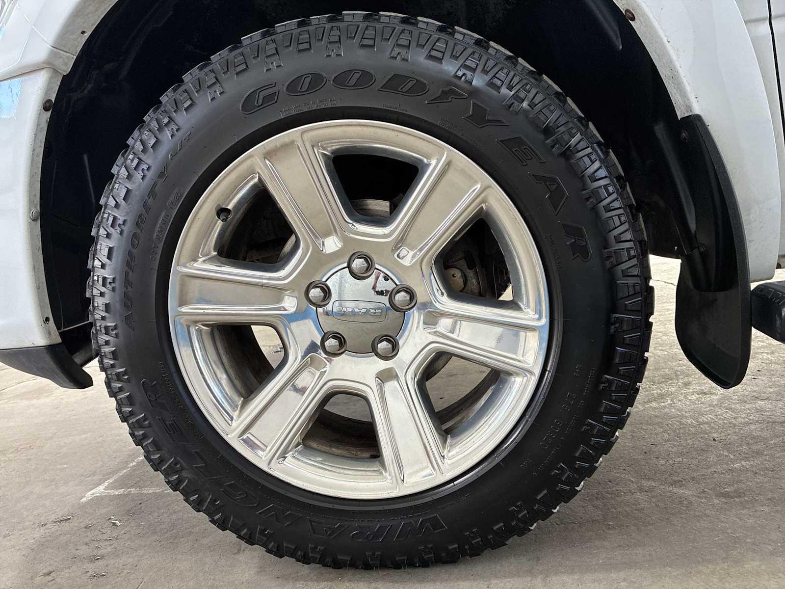 Thumbnail: 2014 RAM 1500 - 19