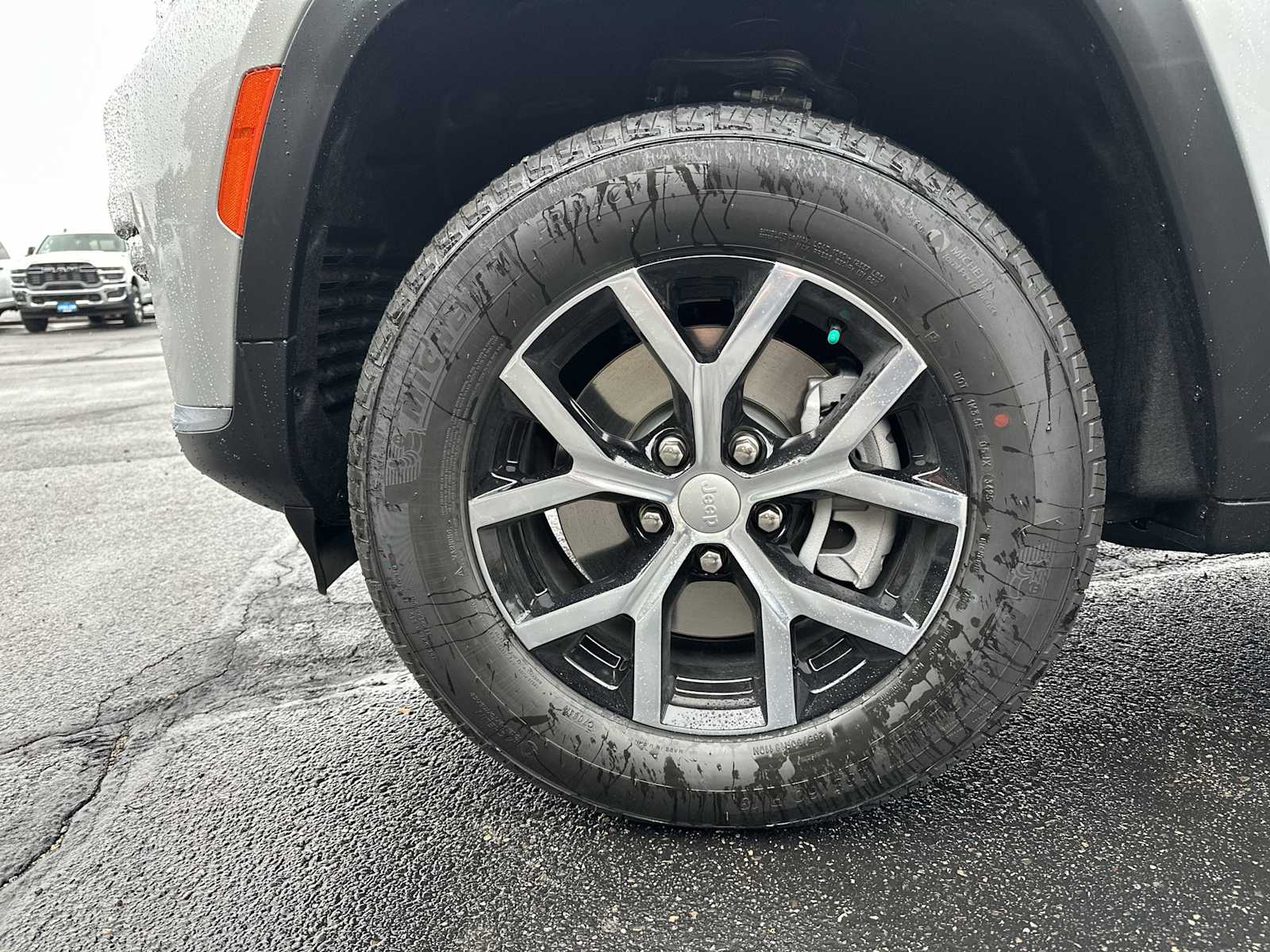 Thumbnail: 2025 Jeep Grand Cherokee - 18