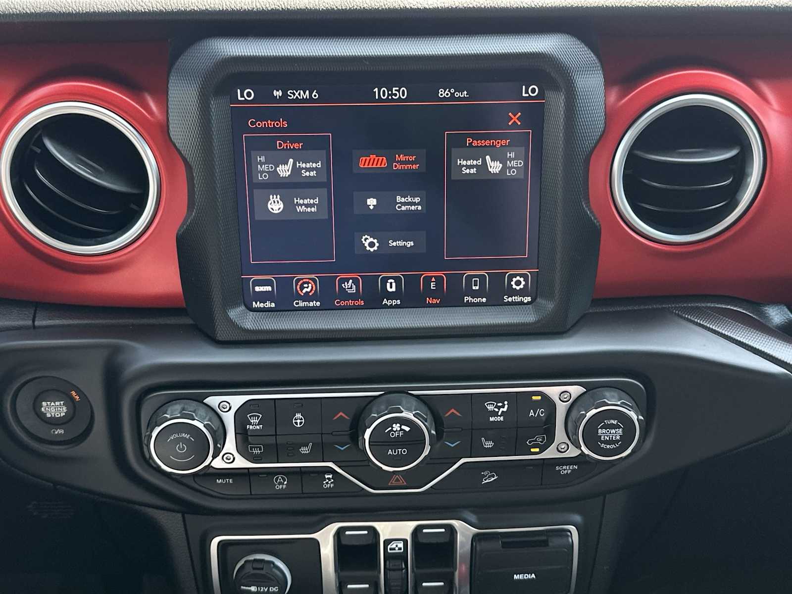 Thumbnail: 2020 Jeep Wrangler - 16