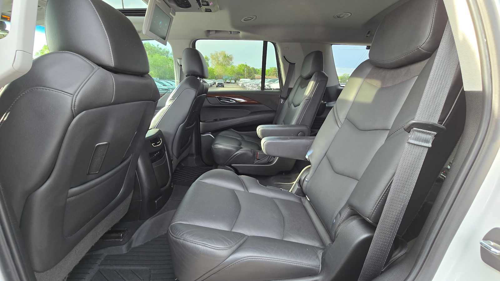 Thumbnail: 2018 Cadillac Escalade - 13