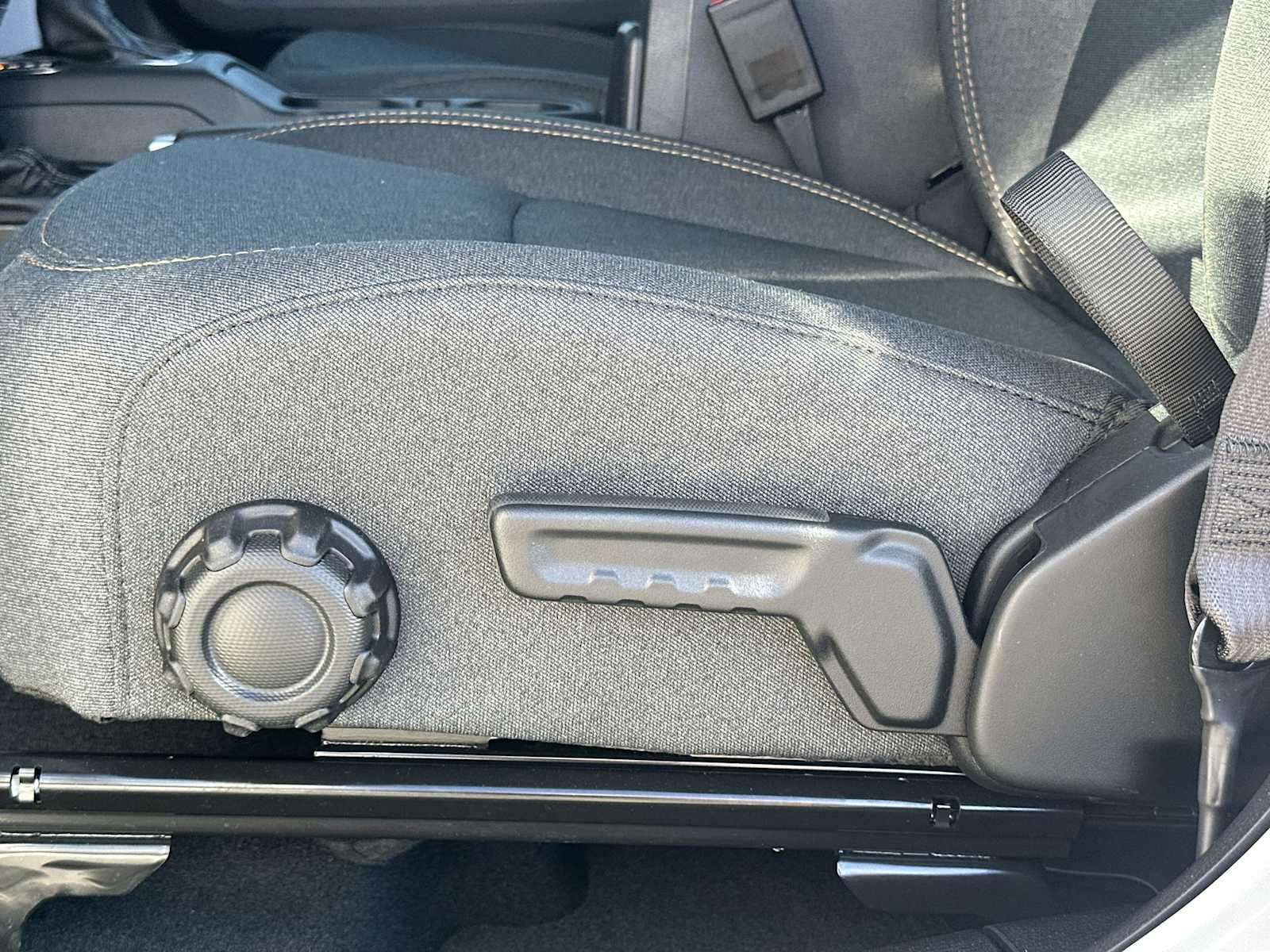 Thumbnail: 2026 Jeep Wrangler - 14