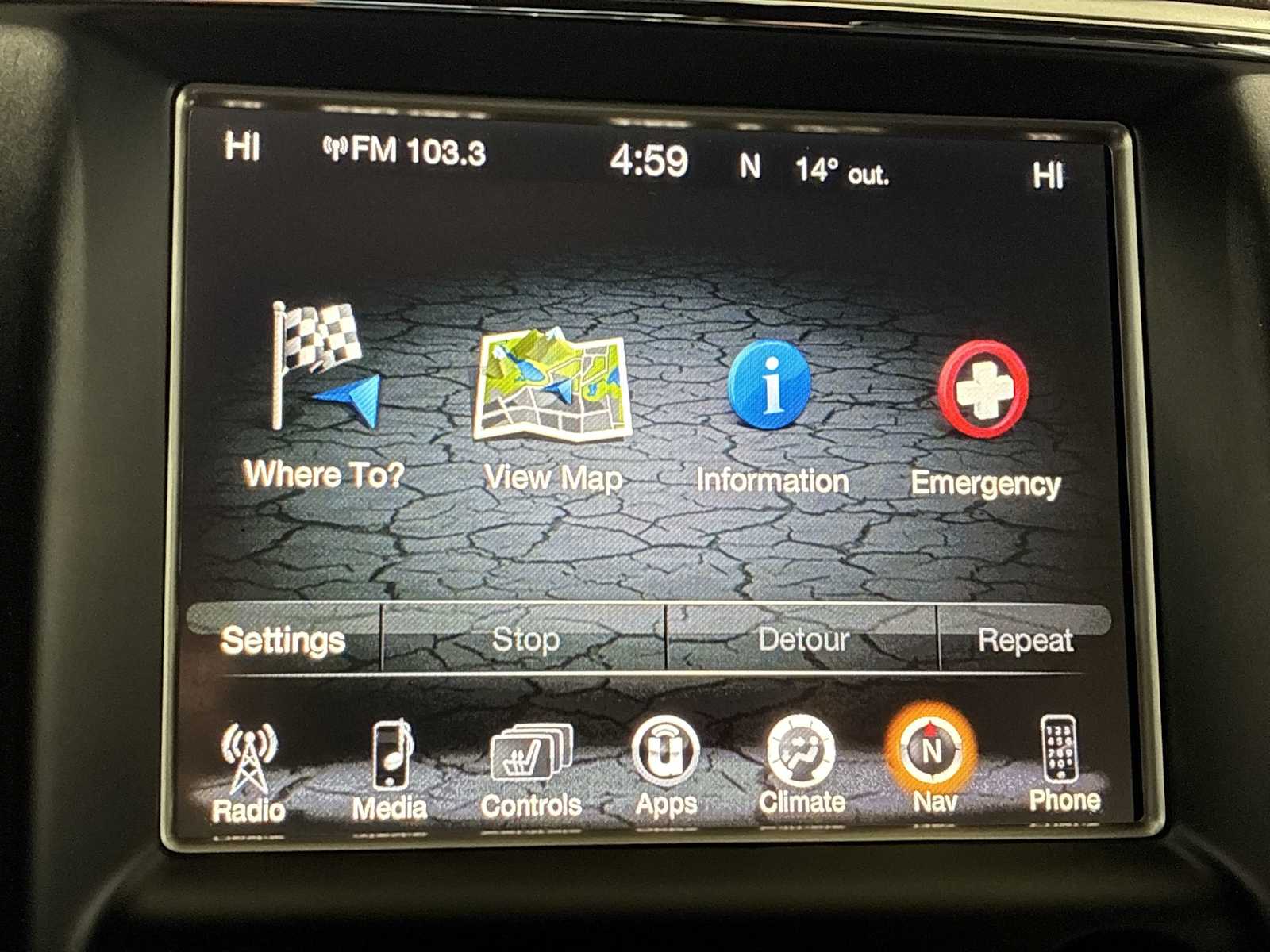 Thumbnail: 2017 Jeep Grand Cherokee - 20