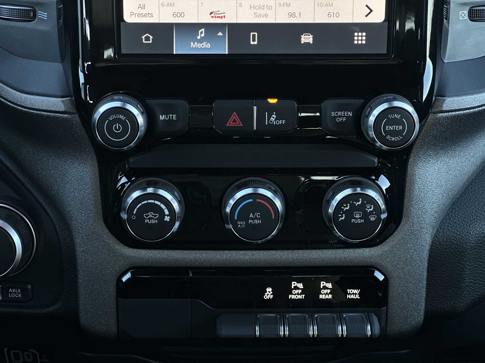 Thumbnail: 2026 RAM 1500 - 16