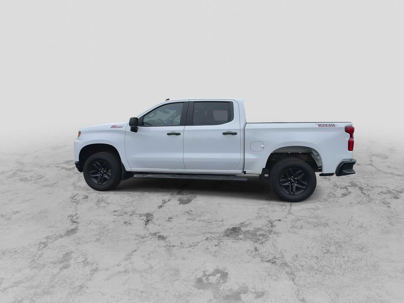 Thumbnail: 2021 Chevrolet Silverado 1500 - 5