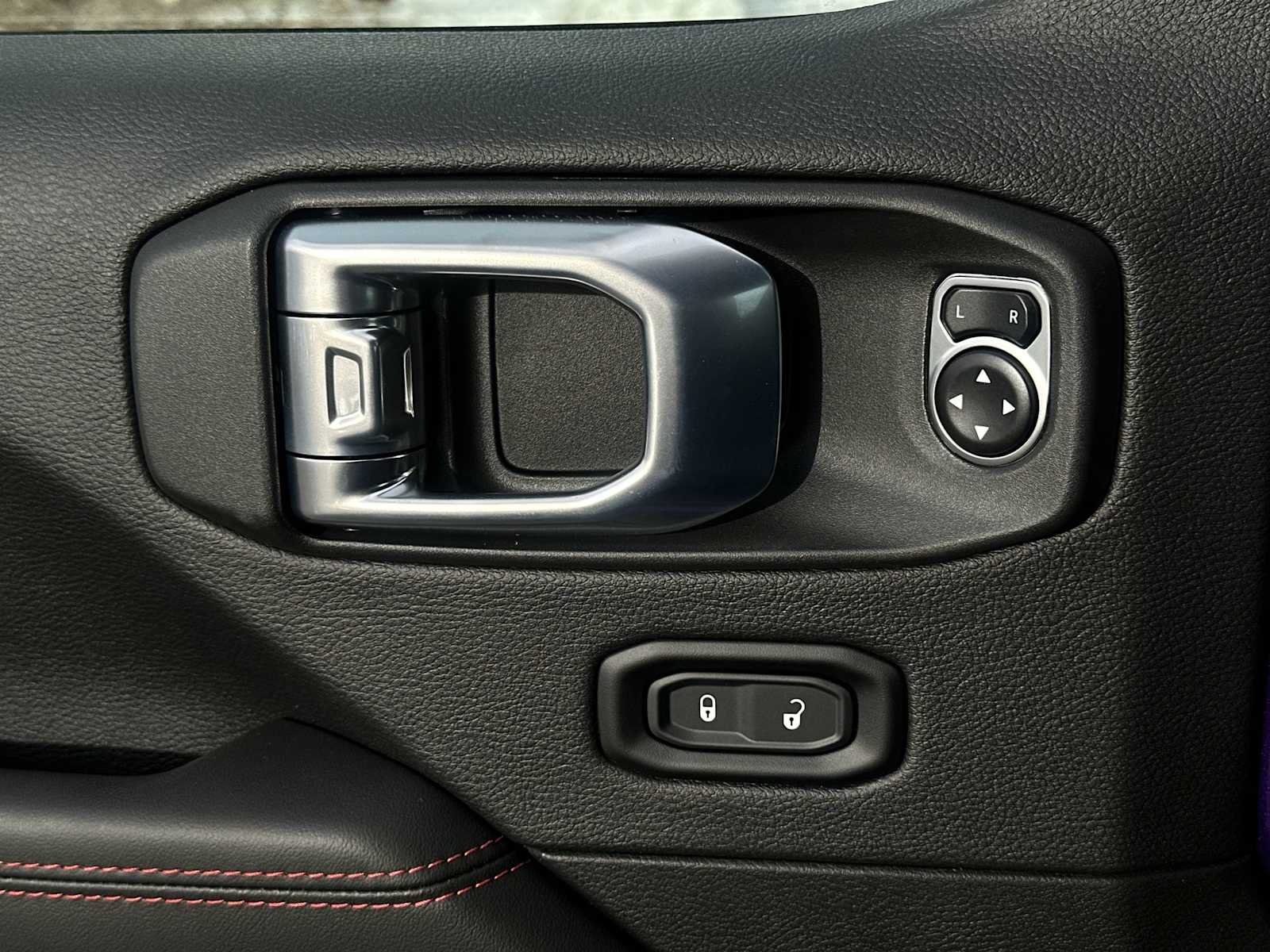 Thumbnail: 2026 Jeep Wrangler - 15
