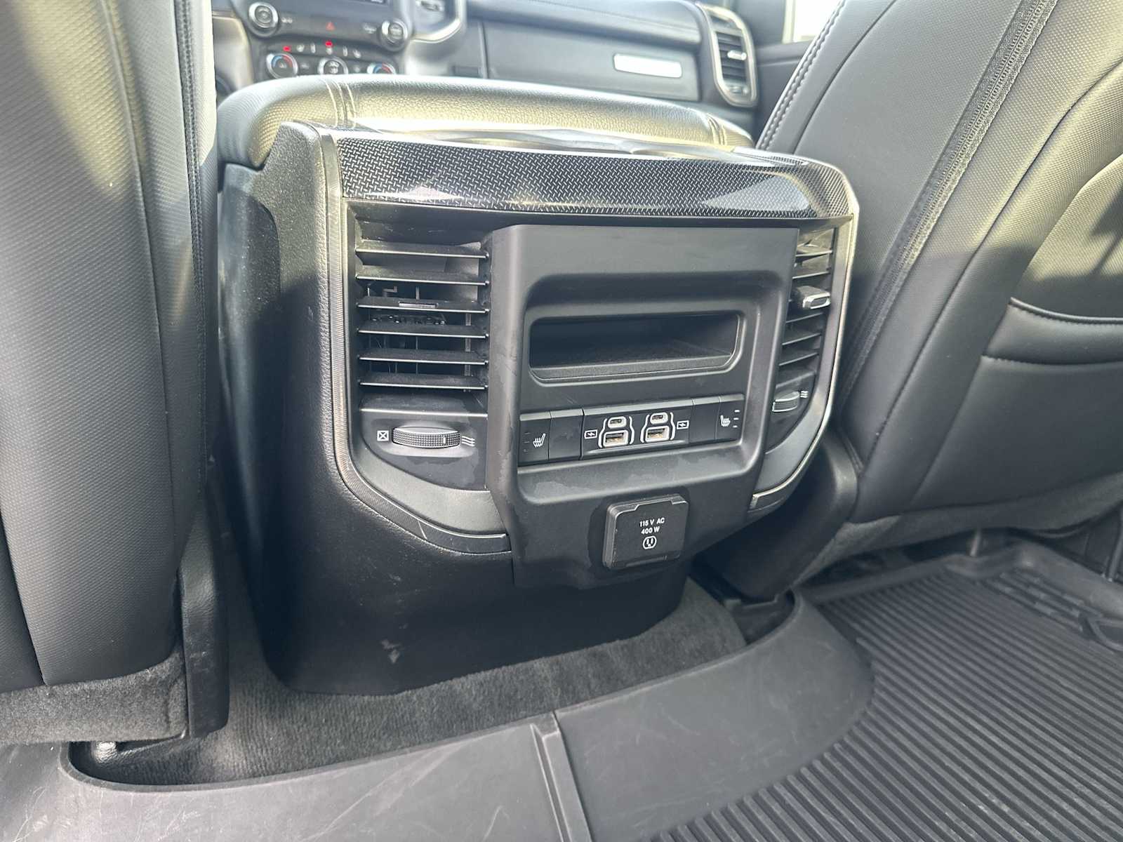 Thumbnail: 2021 RAM 1500 - 21