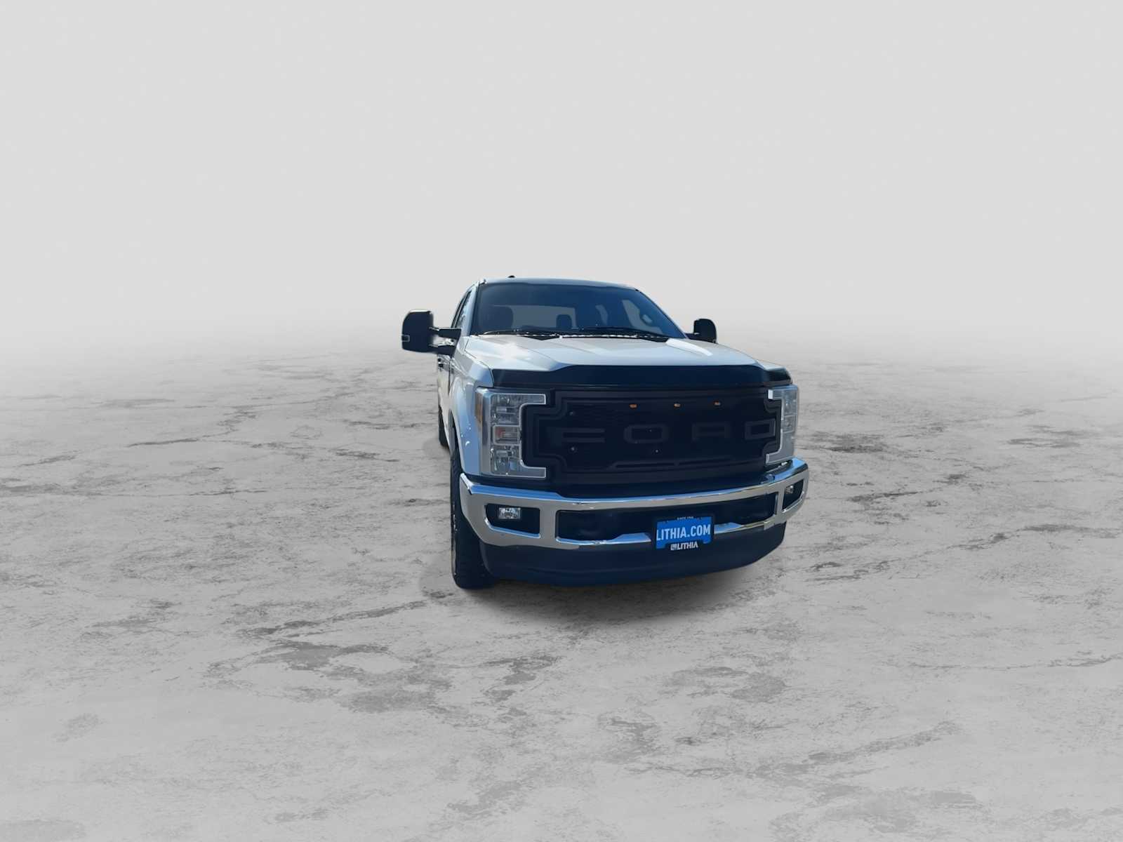 Thumbnail: 2017 Ford F-350 - 3