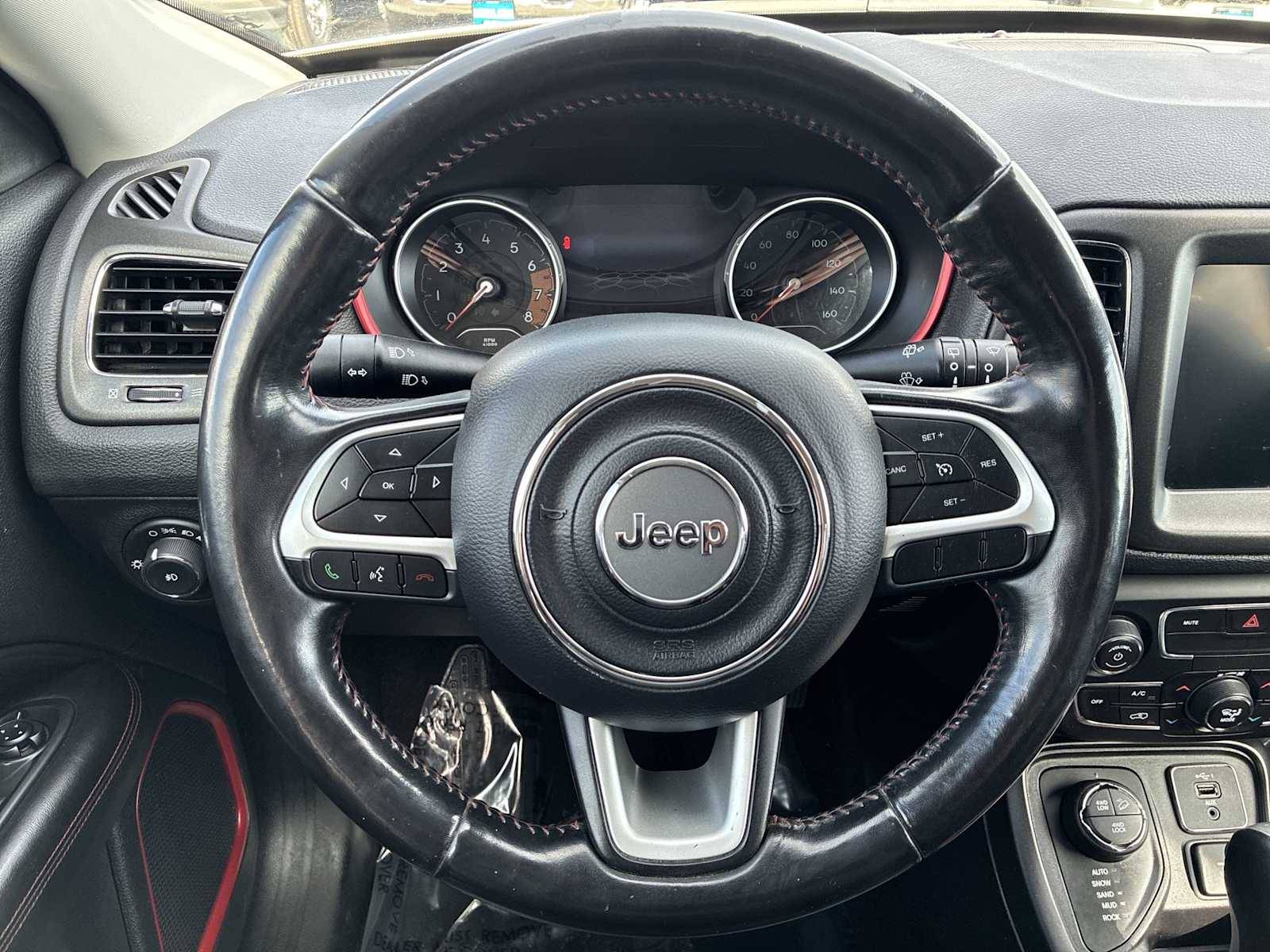 Thumbnail: 2019 Jeep Compass - 11