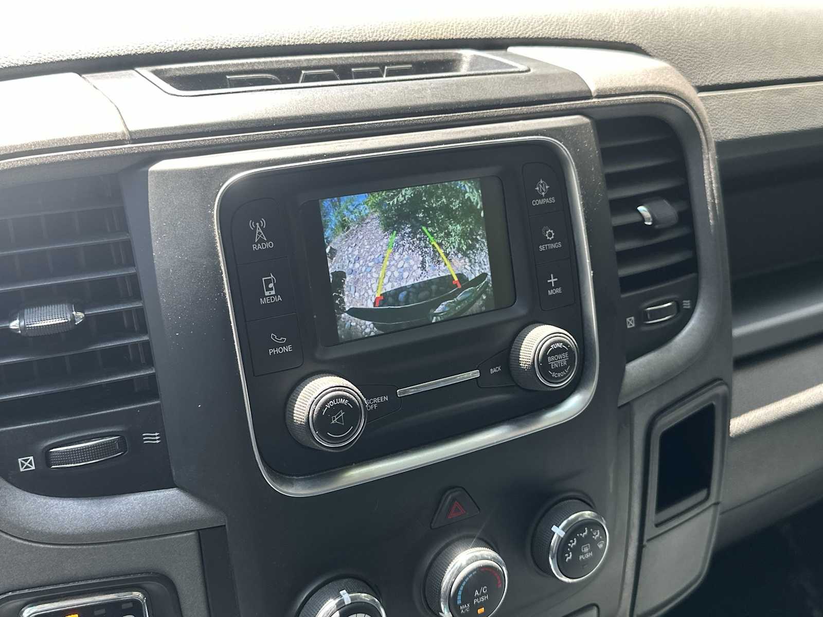 Thumbnail: 2019 RAM 1500 Classic - 22