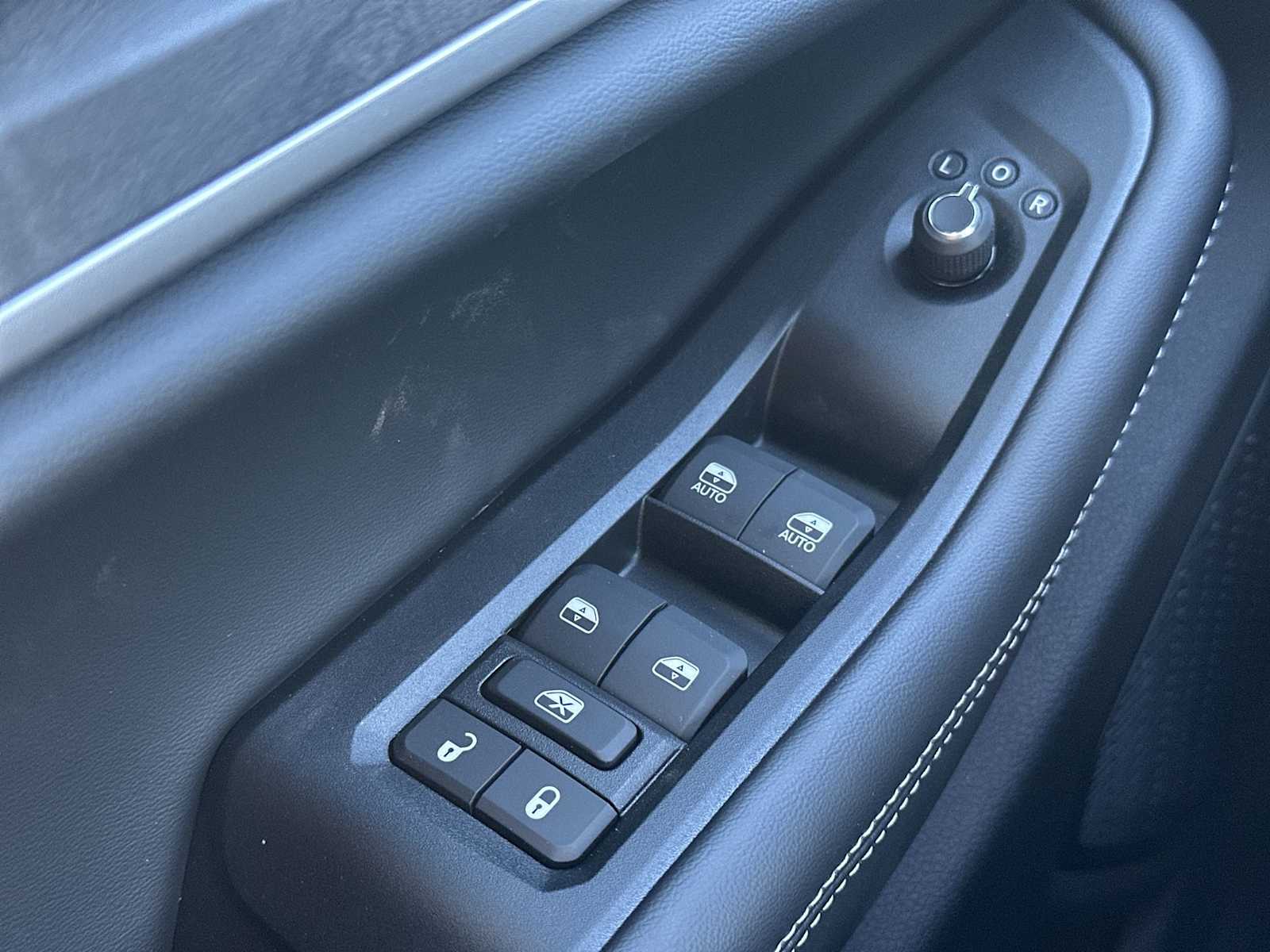 Thumbnail: 2025 Jeep Grand Cherokee - 15