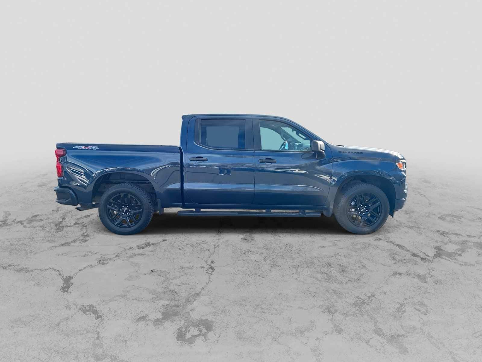 Thumbnail: 2022 Chevrolet Silverado 1500 - 9