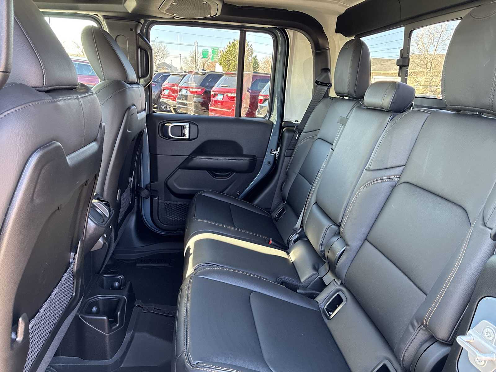 Thumbnail: 2026 Jeep Gladiator - 24