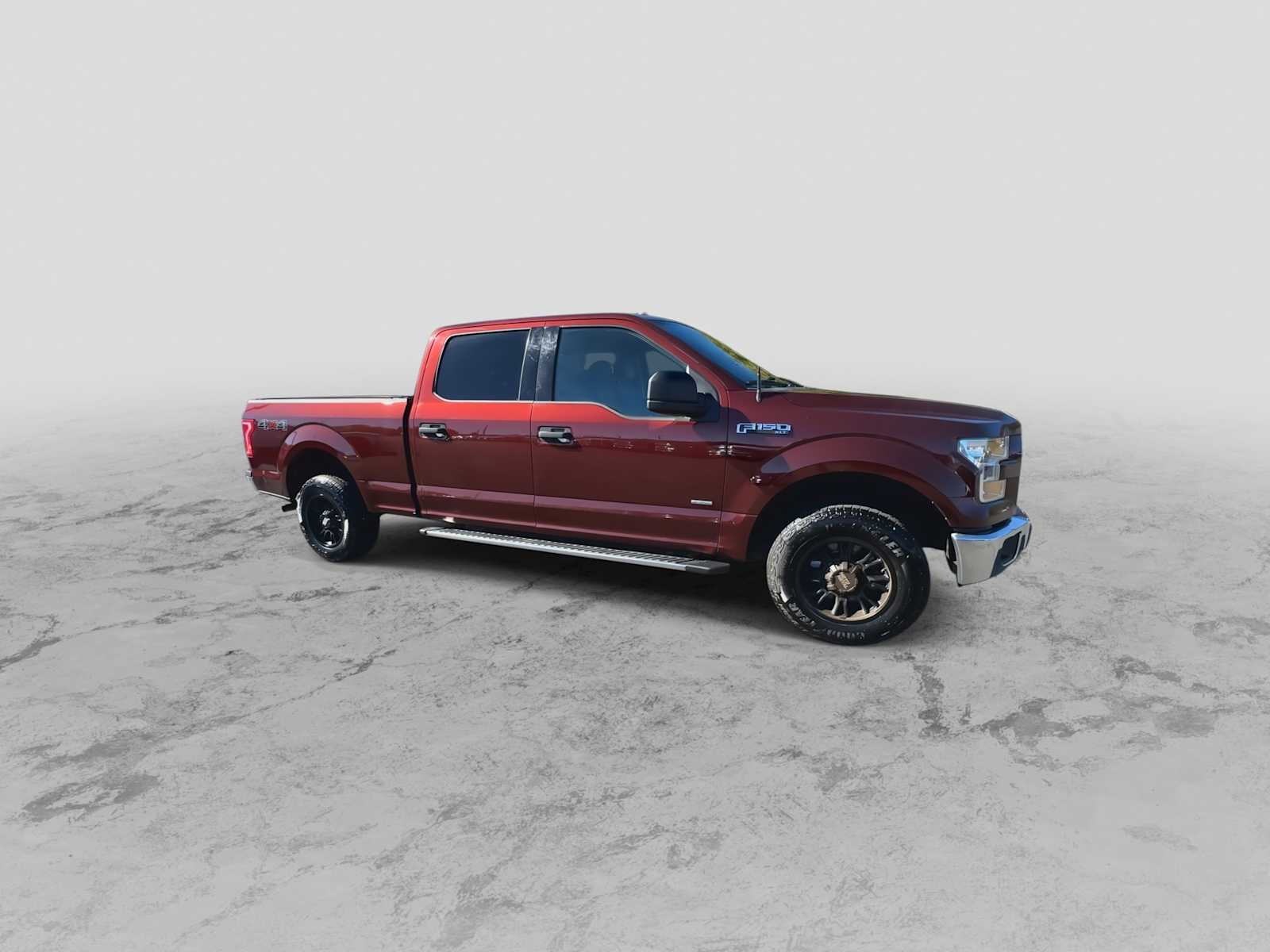 2016 Ford F-150 XLT photo 2