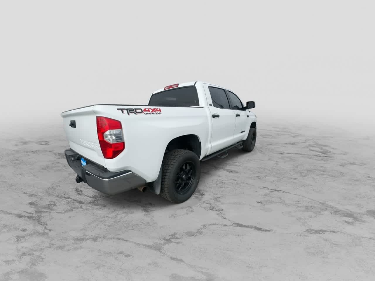 Thumbnail: 2019 Toyota Tundra - 8