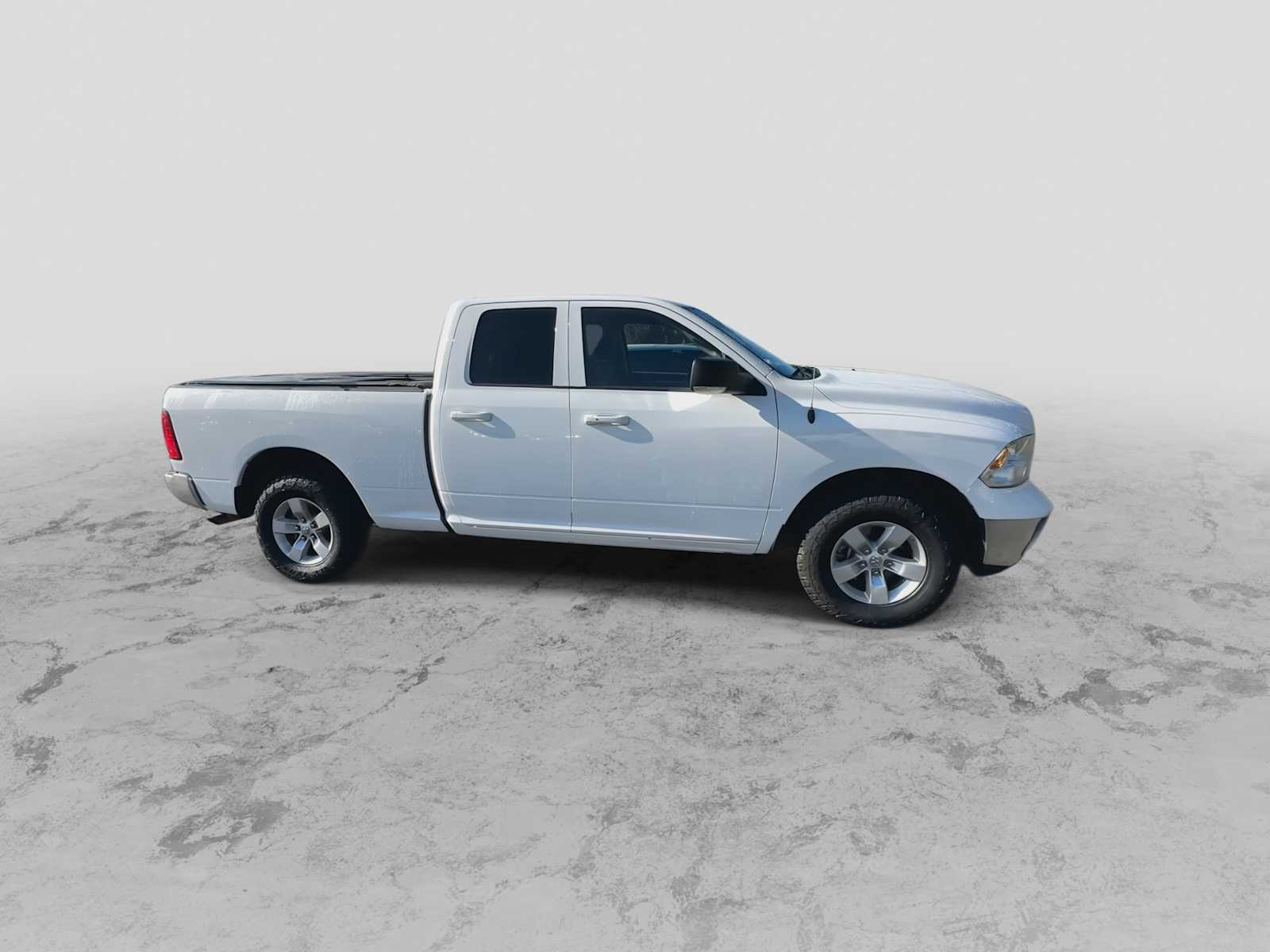 Thumbnail: 2022 RAM 1500 Classic - 2