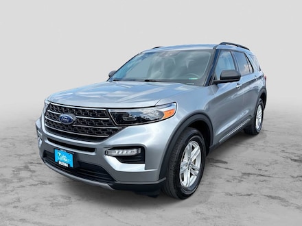 2022 Ford Explorer XLT SUV