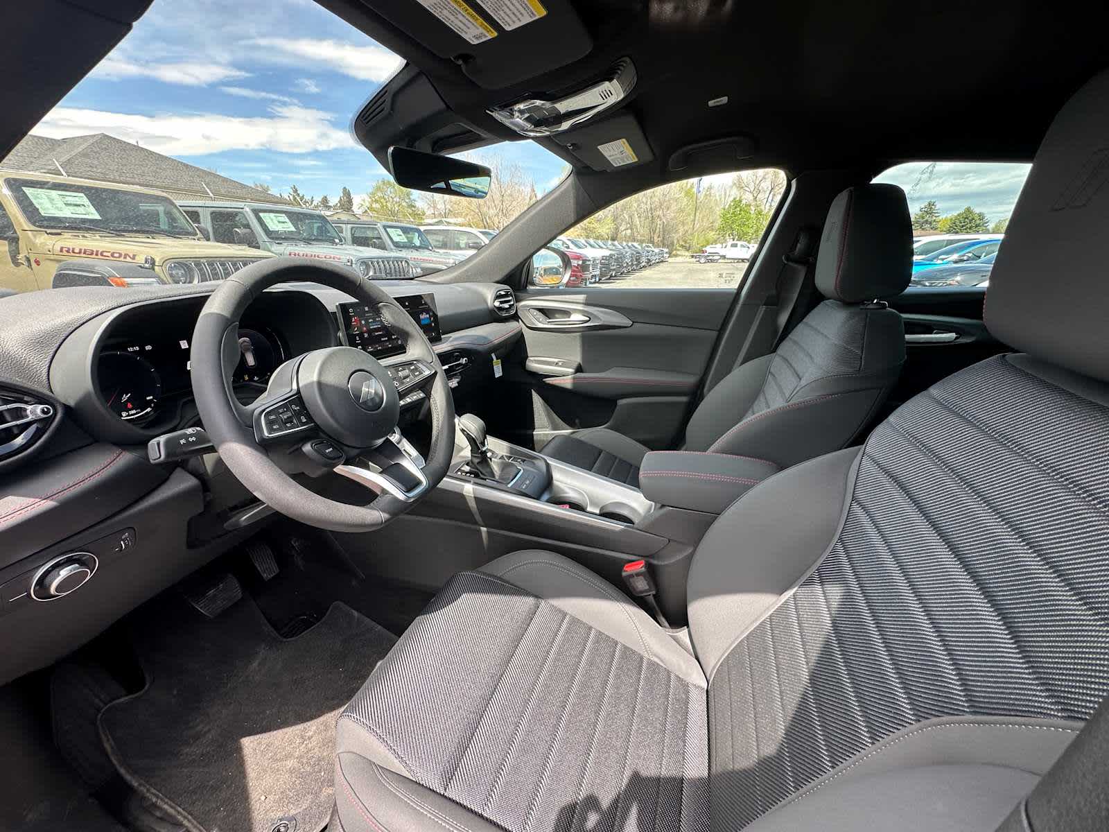 Thumbnail: 2025 Dodge Hornet - 17