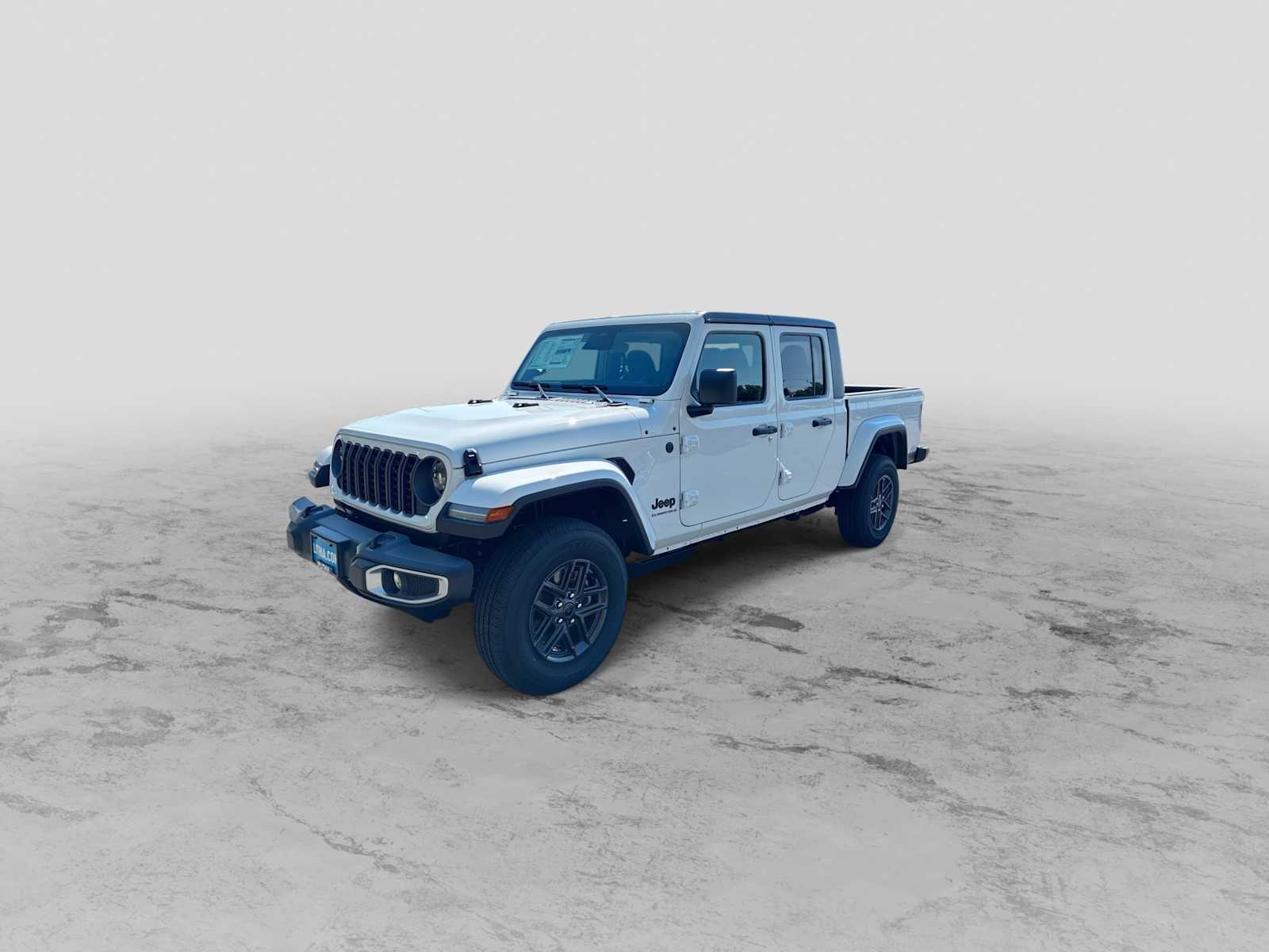Thumbnail: 2026 Jeep Gladiator - 4