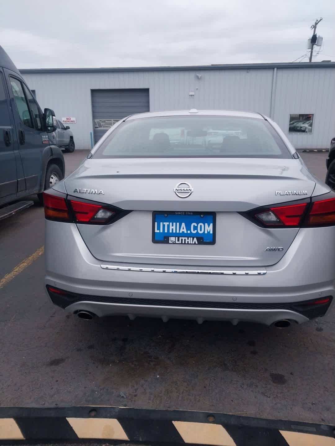 2022 Nissan Altima 2.5 Platinum photo 3