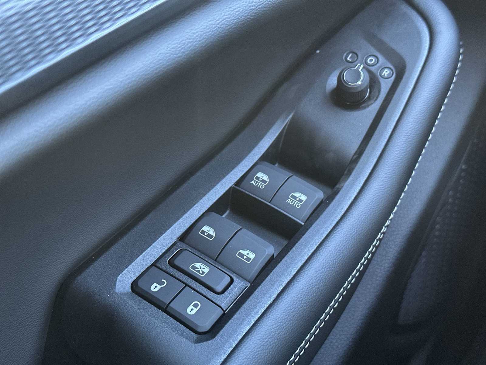 Thumbnail: 2025 Jeep Grand Cherokee - 15