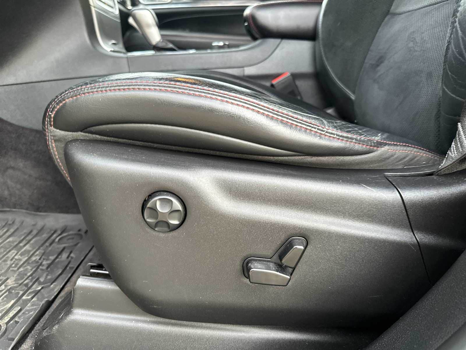 Thumbnail: 2017 Jeep Grand Cherokee - 14