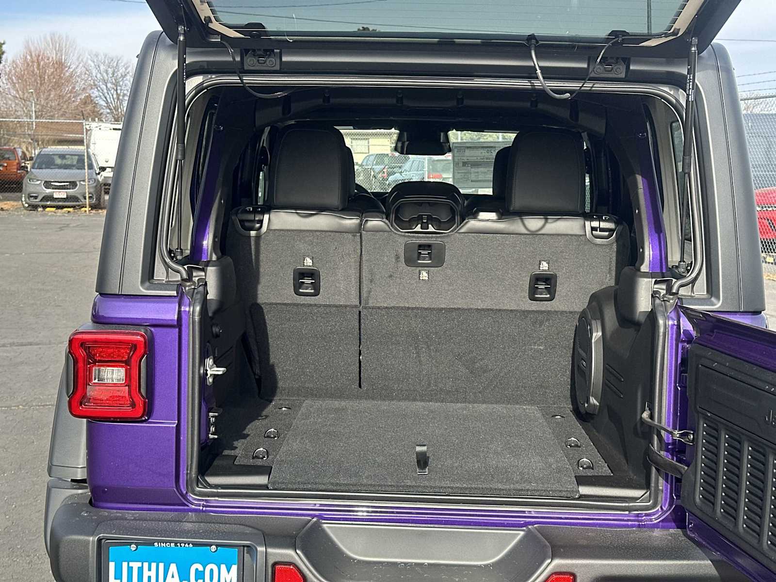 Thumbnail: 2026 Jeep Wrangler - 19