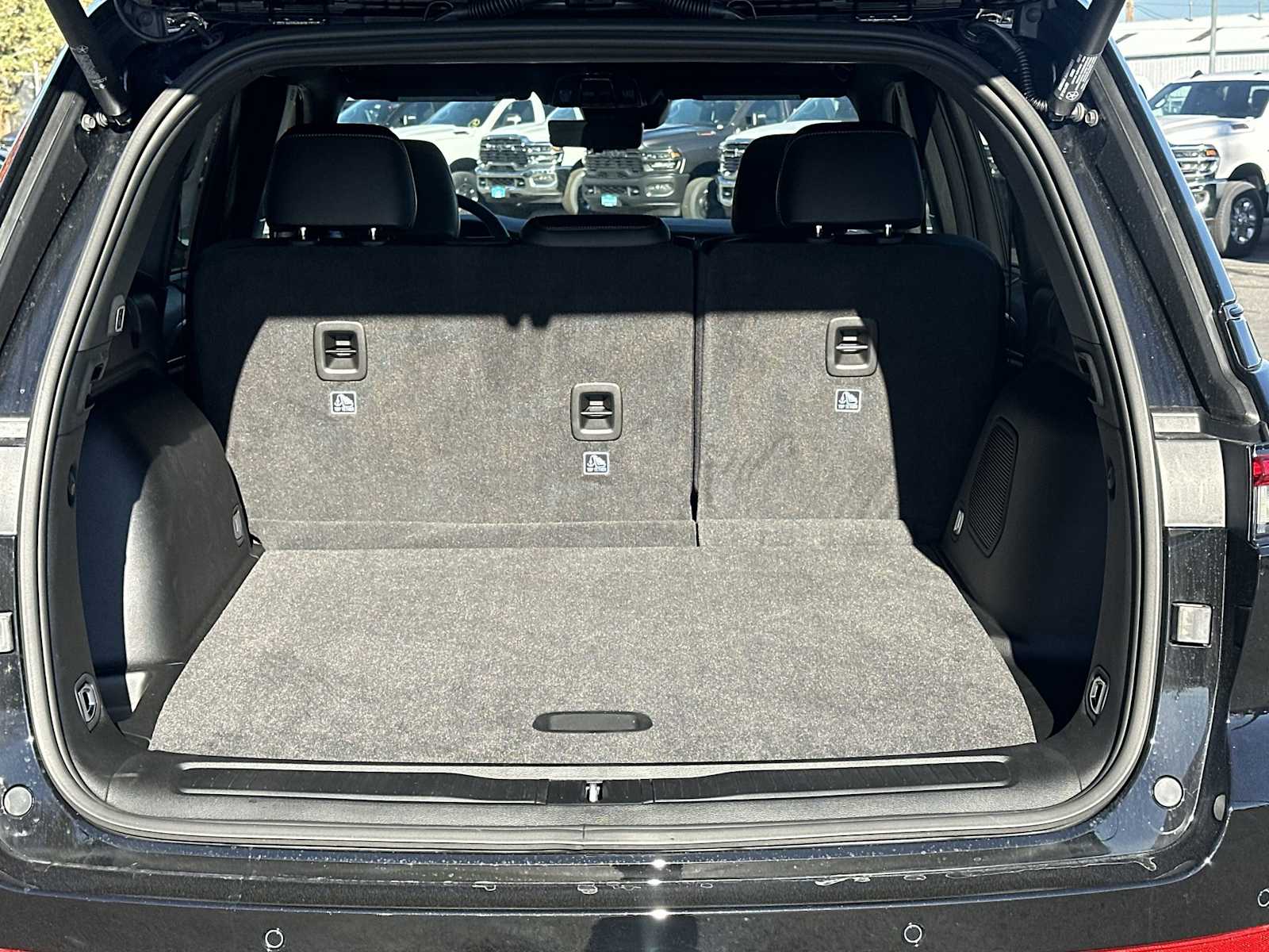 Thumbnail: 2025 Jeep Grand Cherokee - 20