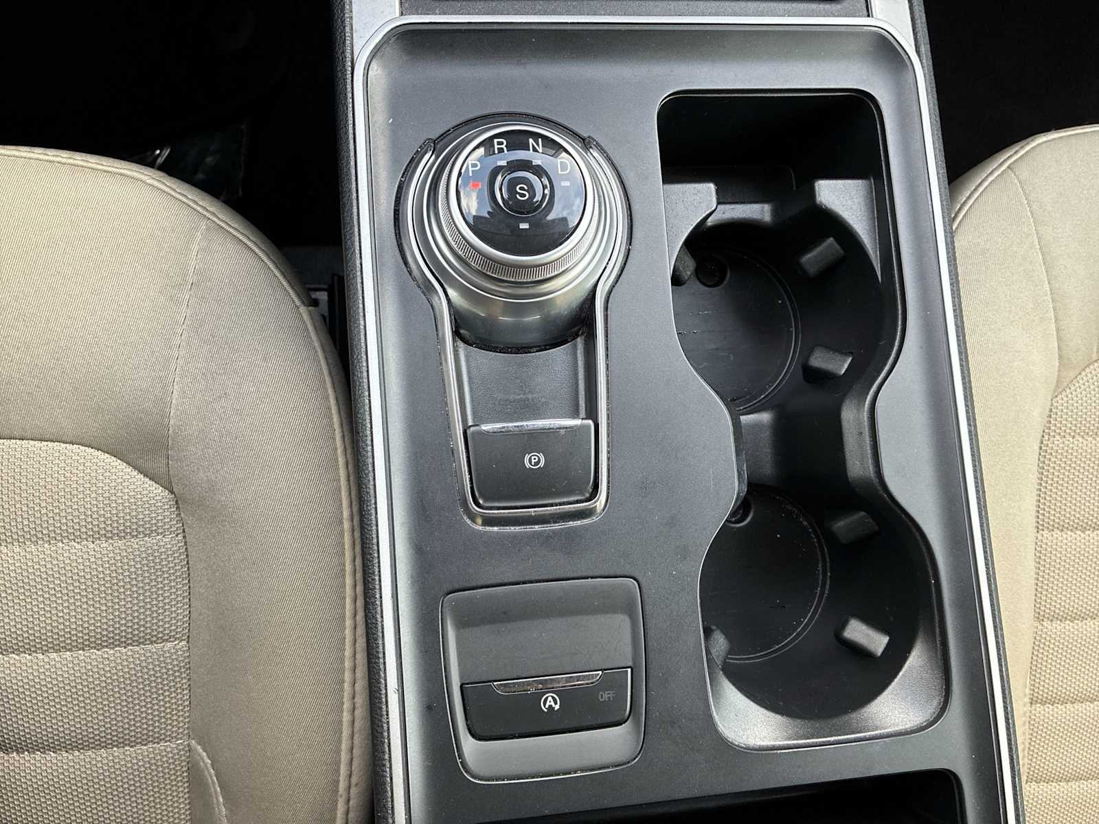 Thumbnail: 2022 Ford Edge - 20