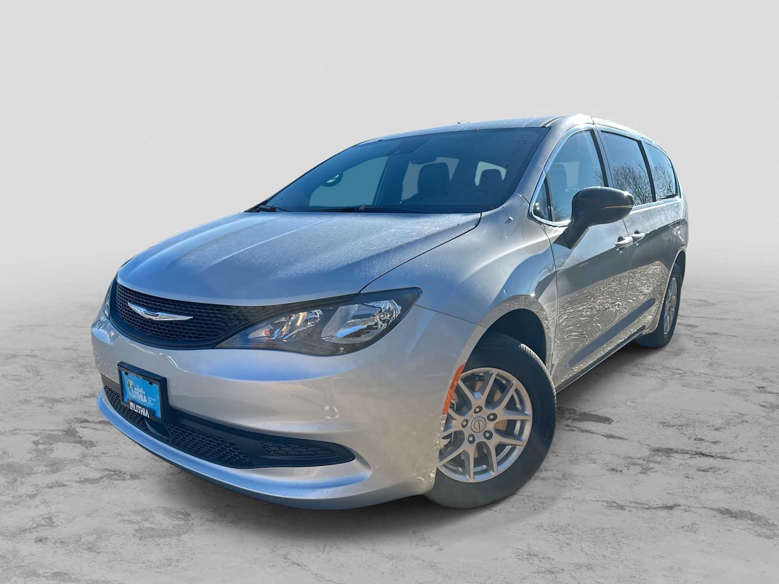 2026 Chrysler Voyager LX's photo