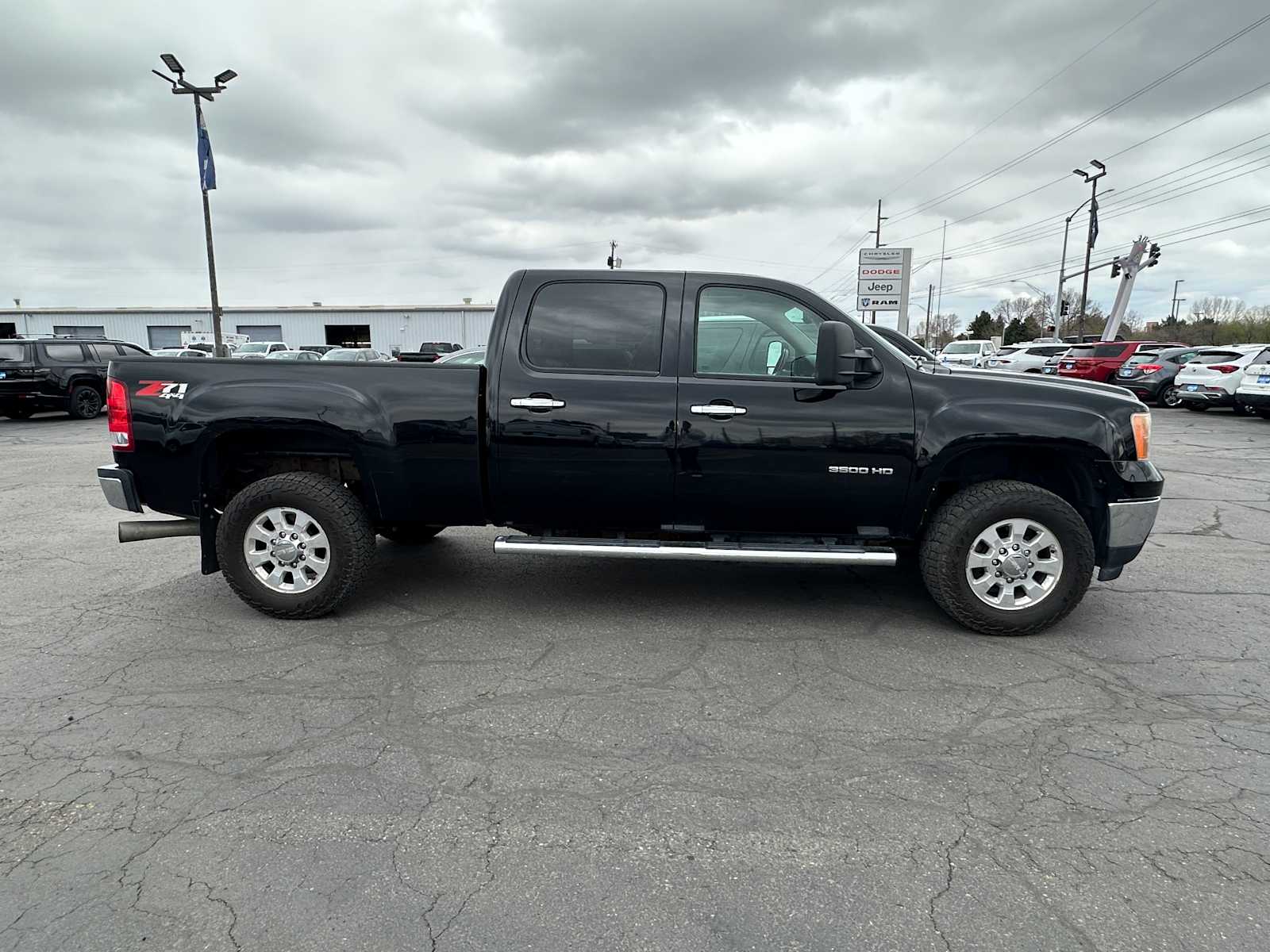 Thumbnail: 2011 GMC Sierra 3500 - 4