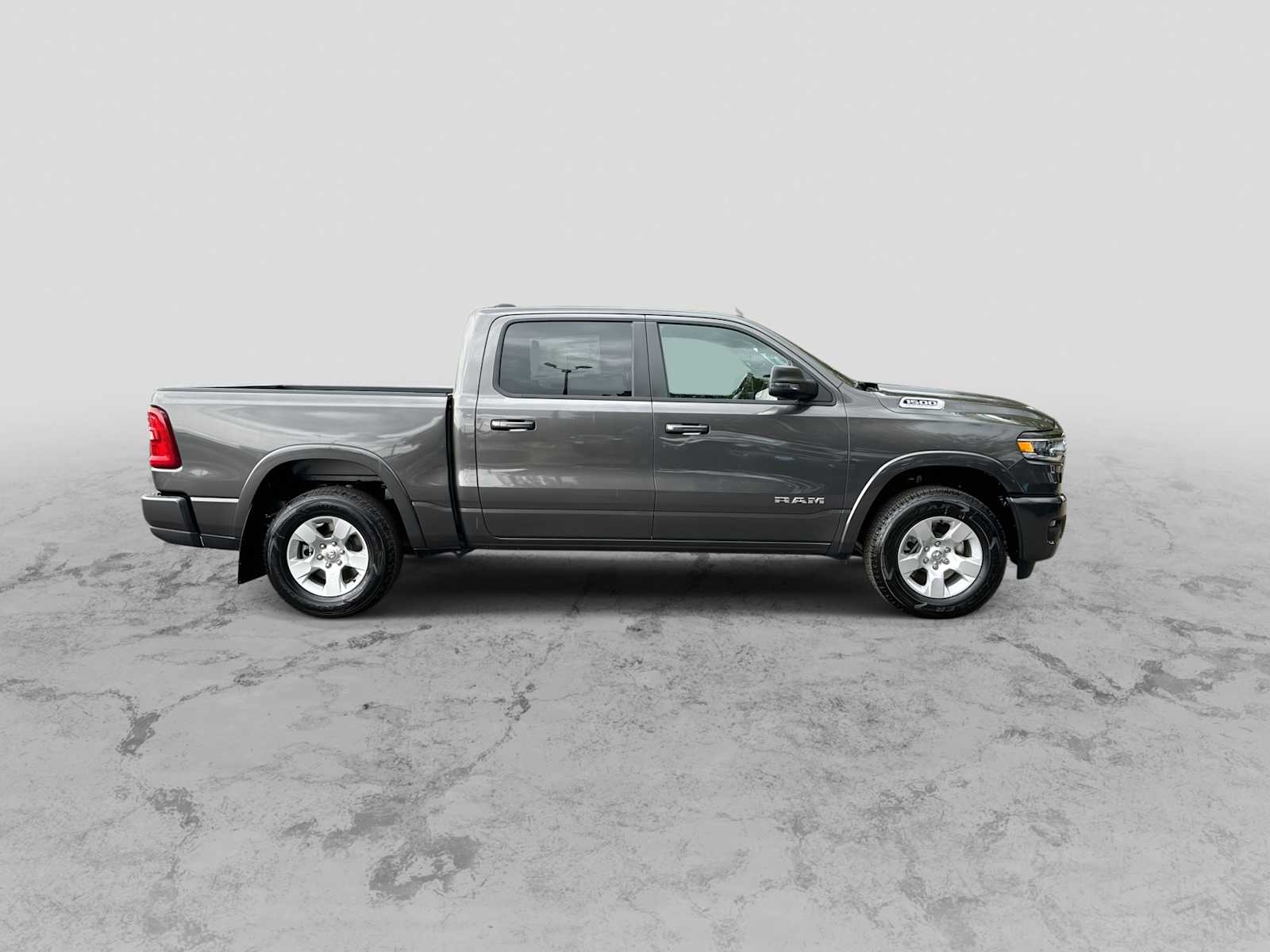 Thumbnail: 2026 RAM 1500 - 9