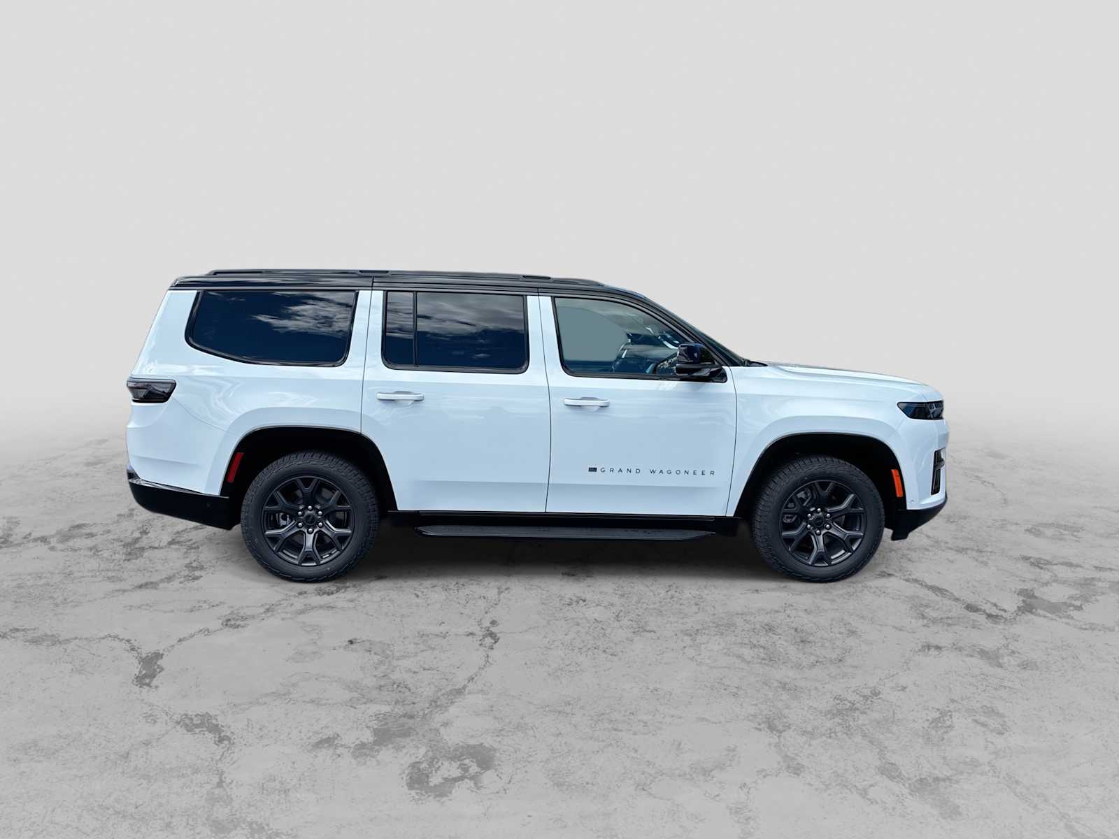 Thumbnail: 2026 Jeep Grand Wagoneer - 9