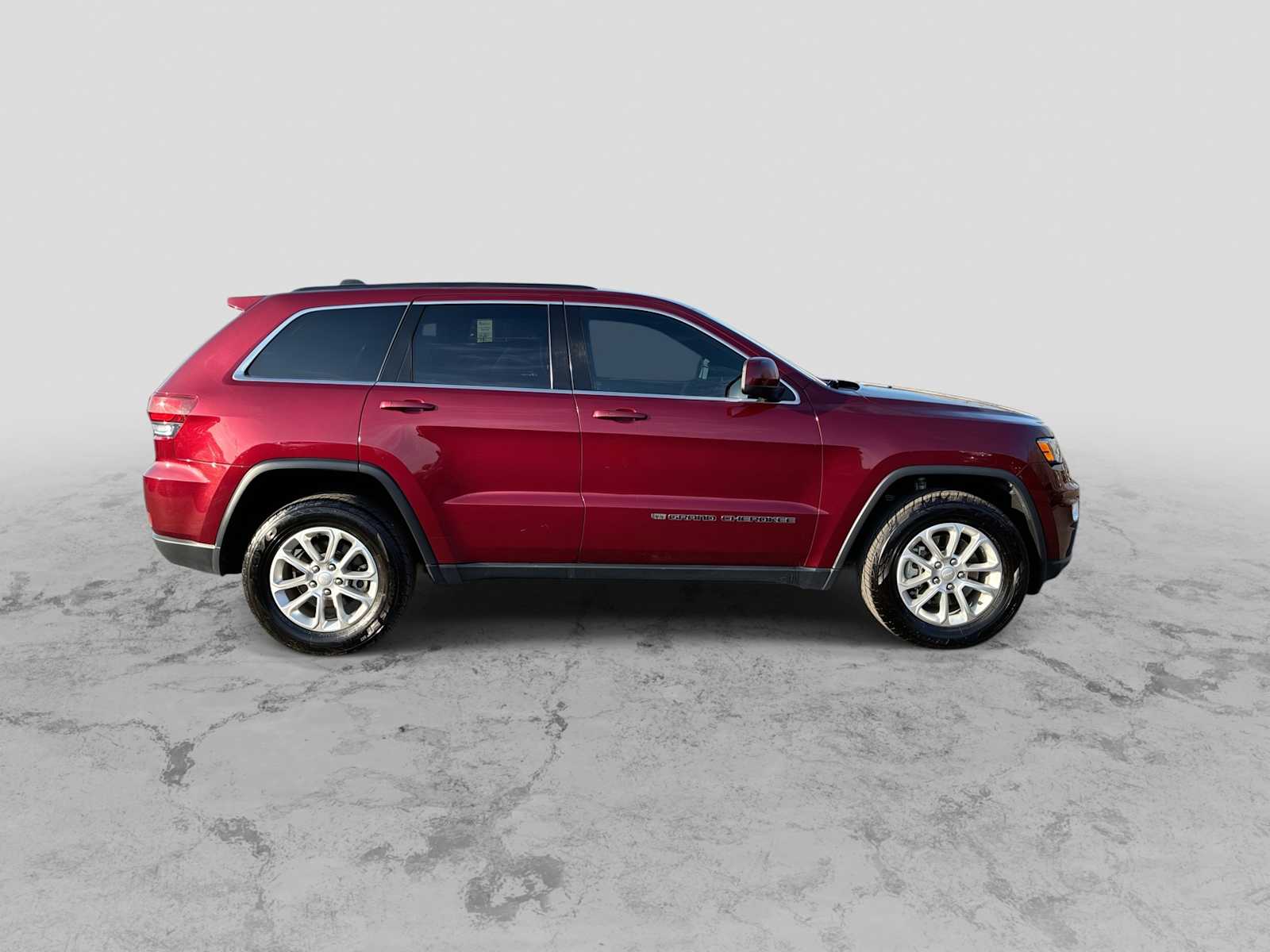 Thumbnail: 2022 Jeep Grand Cherokee - 9