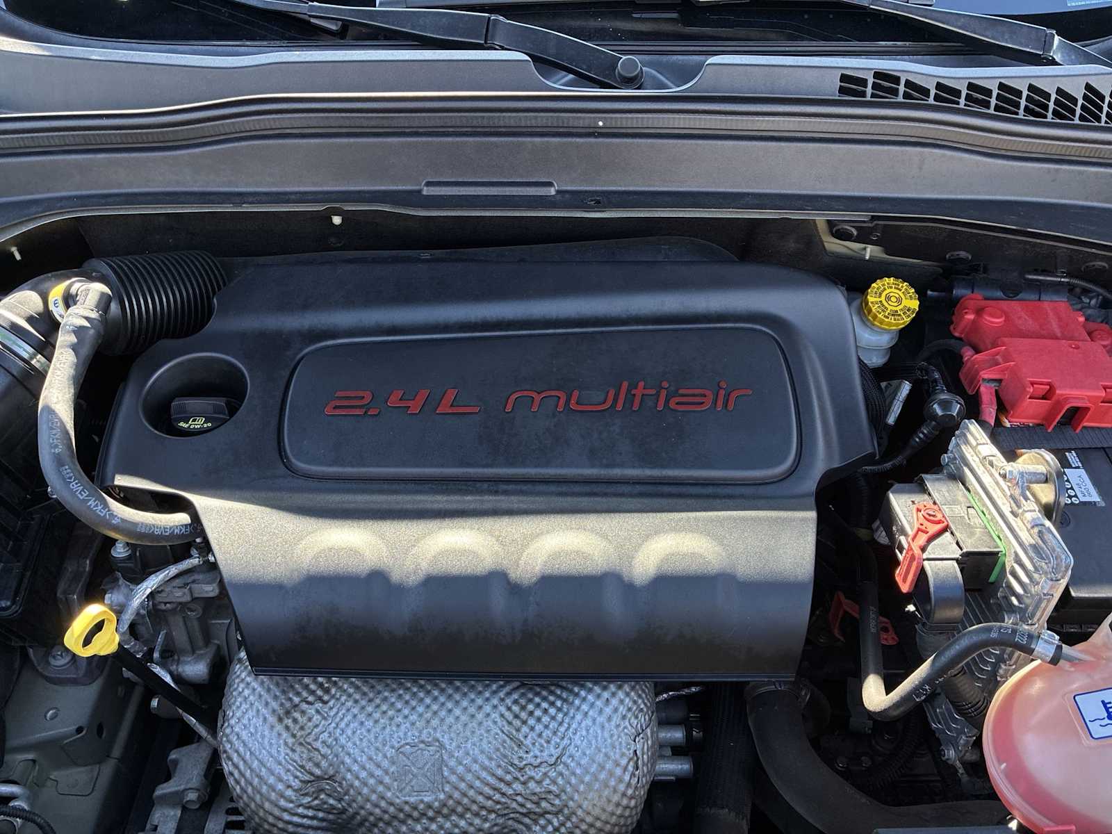 Thumbnail: 2020 Jeep Renegade - 17