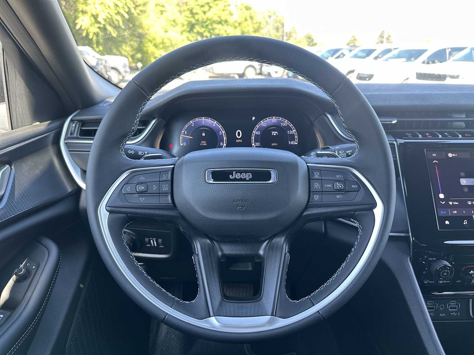 Thumbnail: 2025 Jeep Grand Cherokee - 11