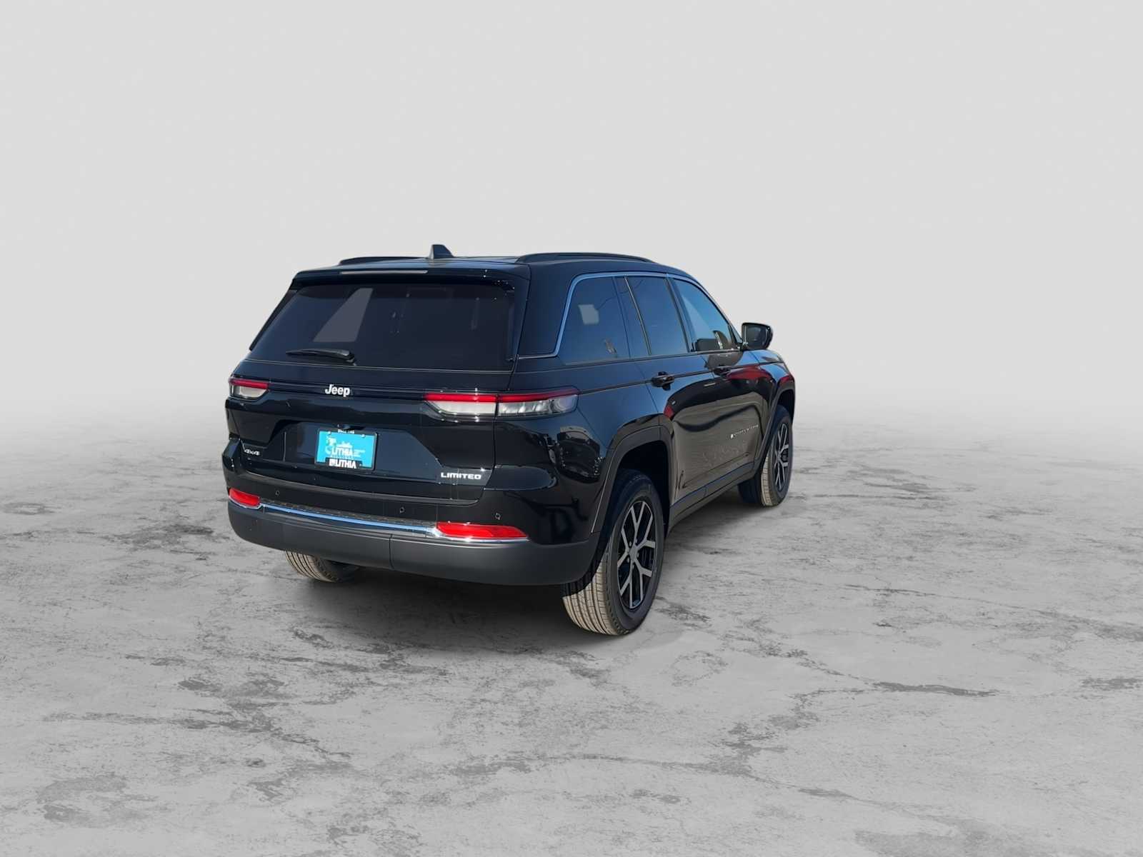 Thumbnail: 2025 Jeep Grand Cherokee - 8