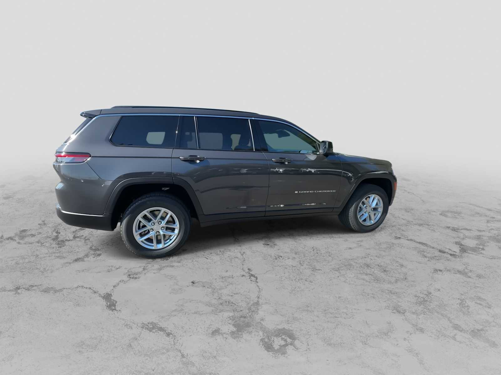 Thumbnail: 2025 Jeep Grand Cherokee - 9