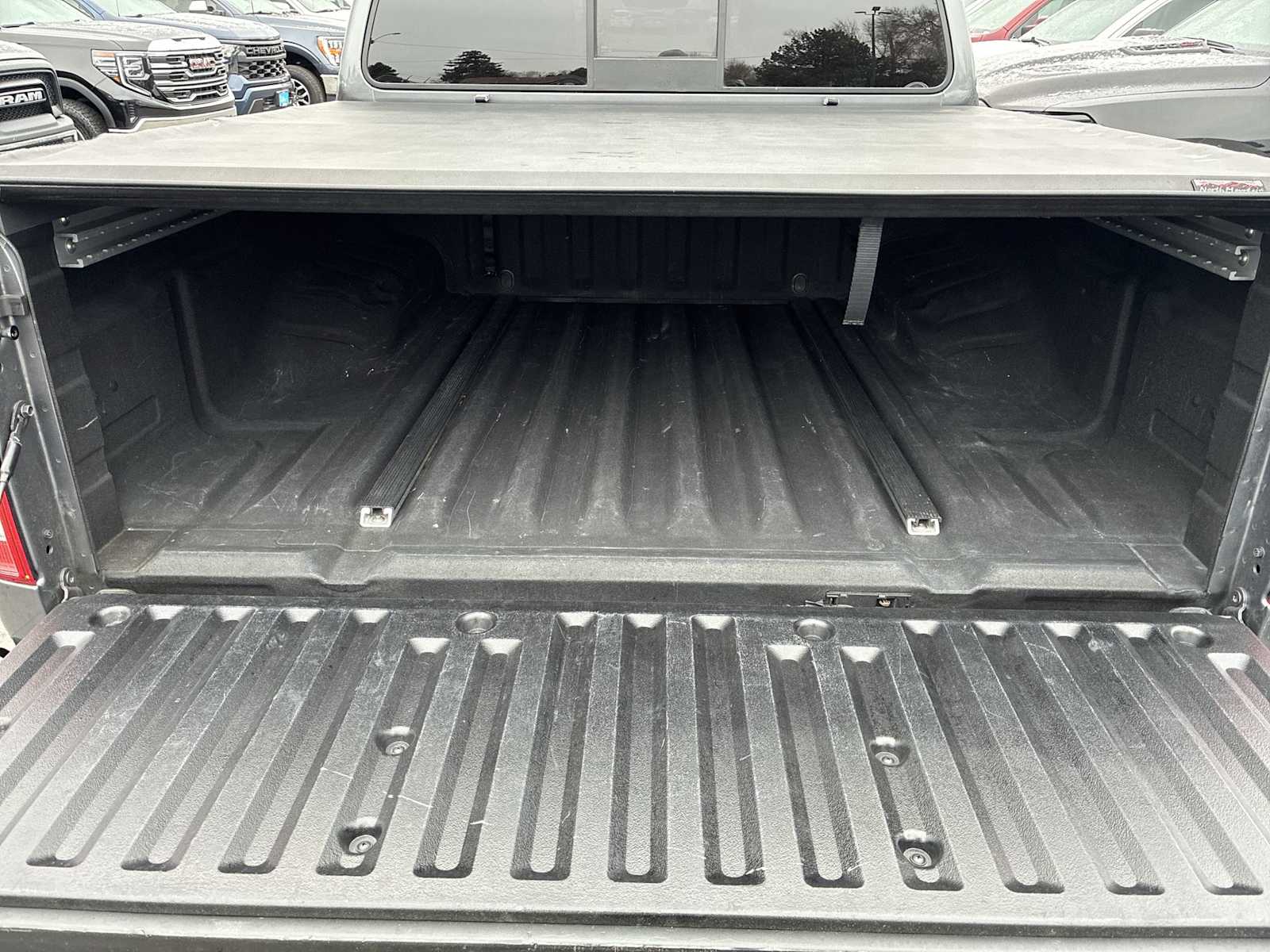 Thumbnail: 2020 Nissan Frontier - 21