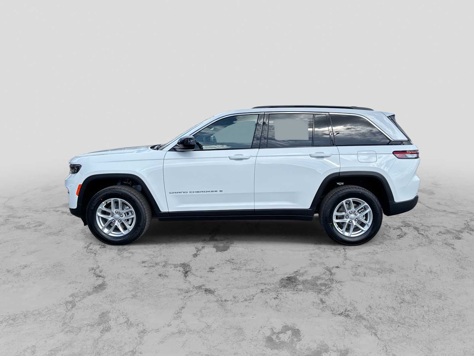 Thumbnail: 2026 Jeep Grand Cherokee - 5
