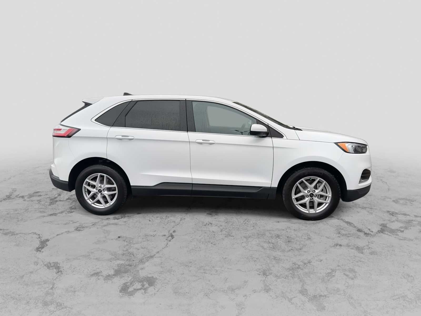 Thumbnail: 2024 Ford Edge - 9