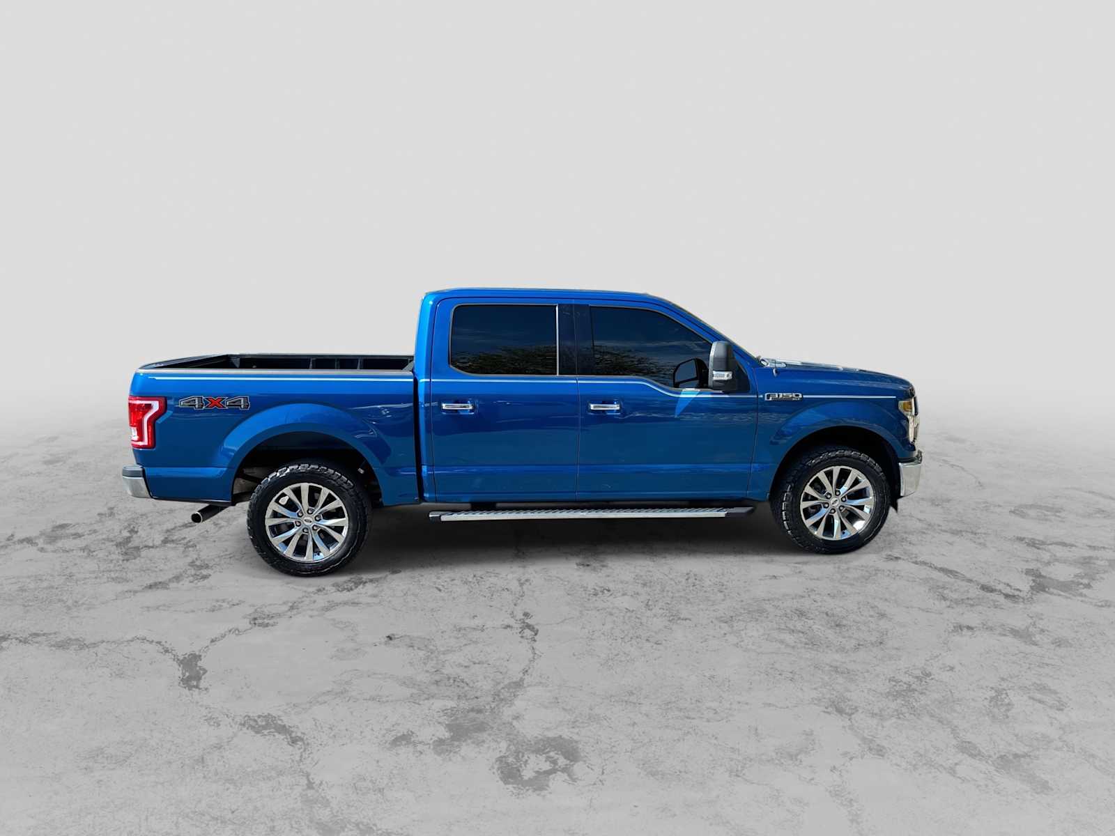Thumbnail: 2017 Ford F-150 - 8