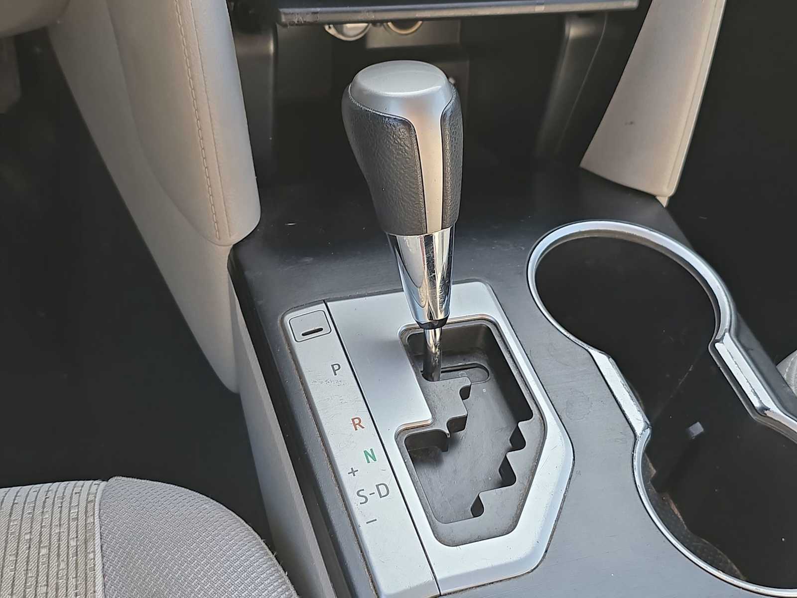Thumbnail: 2014 Toyota Camry - 19