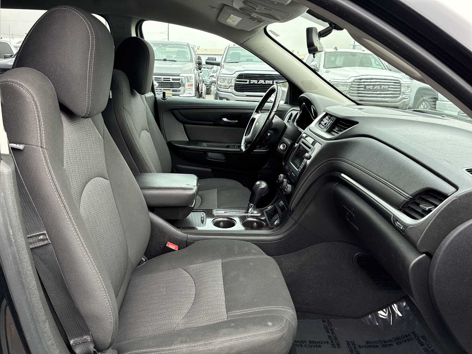 Thumbnail: 2017 Chevrolet Traverse - 19