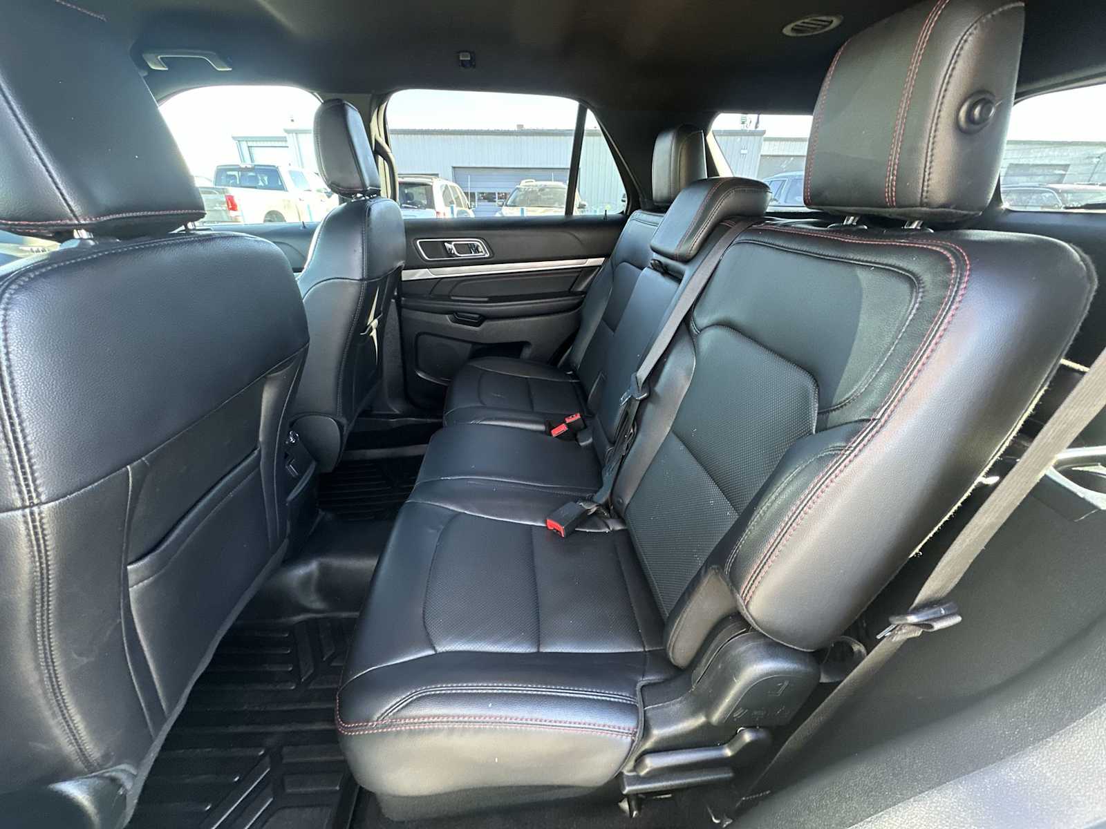 Thumbnail: 2019 Ford Explorer - 23