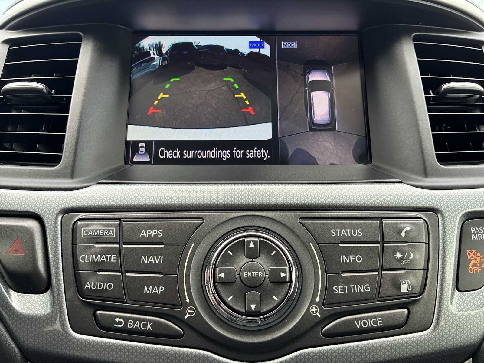 Thumbnail: 2019 Nissan Pathfinder - 23