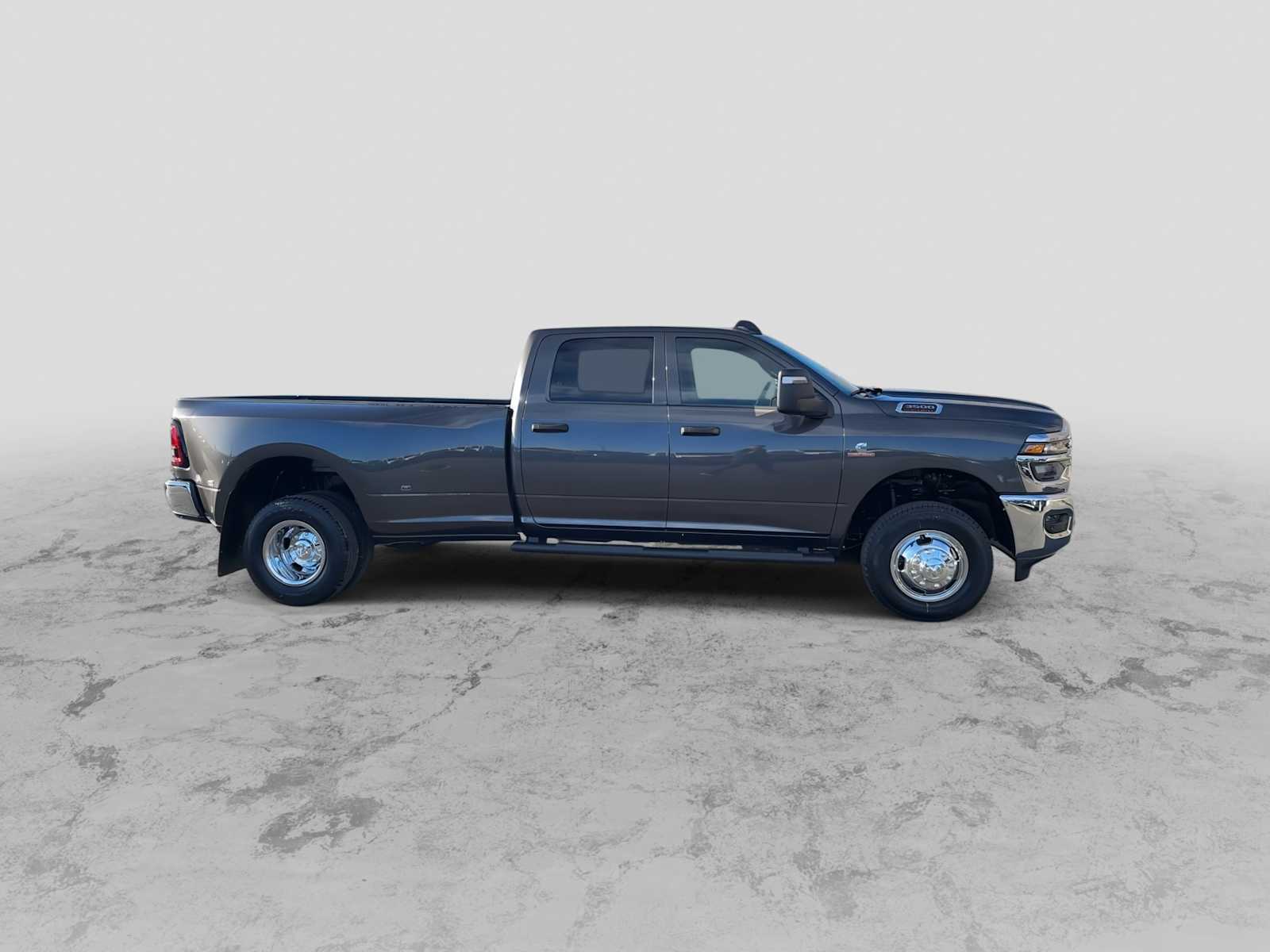 Thumbnail: 2026 RAM 3500 - 9