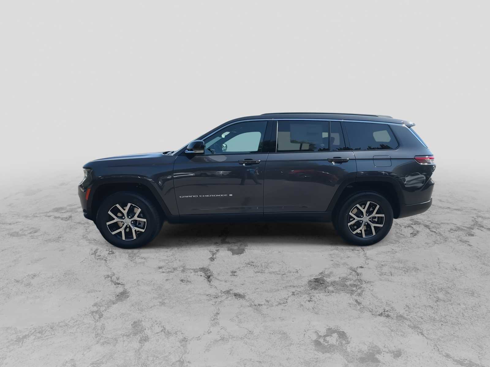 Thumbnail: 2025 Jeep Grand Cherokee - 5