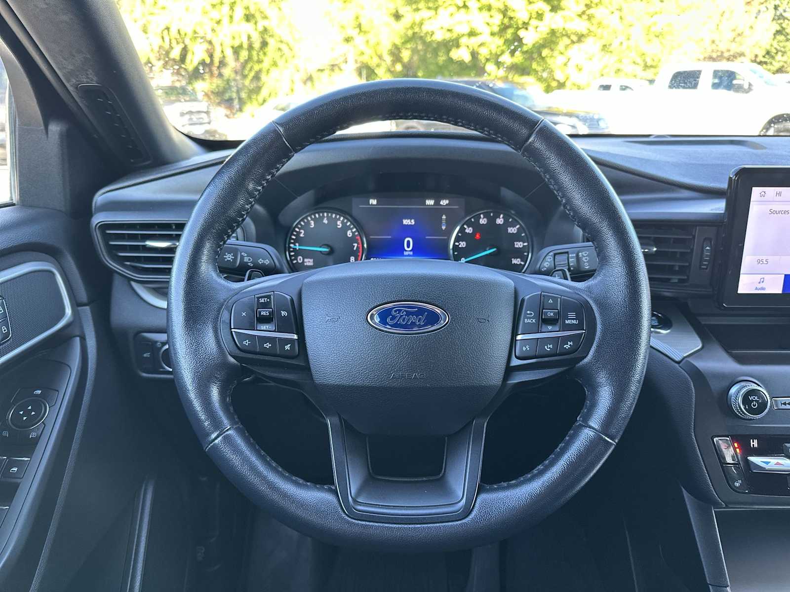 Thumbnail: 2020 Ford Explorer - 11