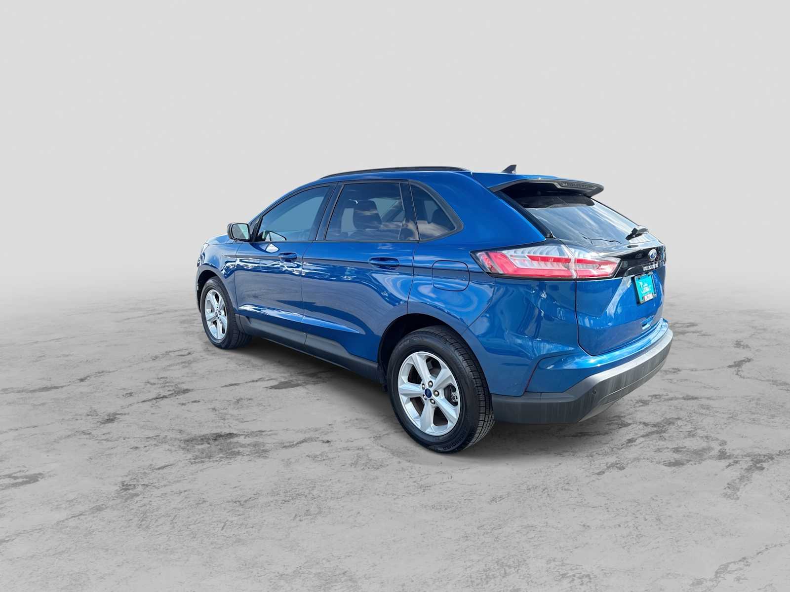 Thumbnail: 2022 Ford Edge - 6