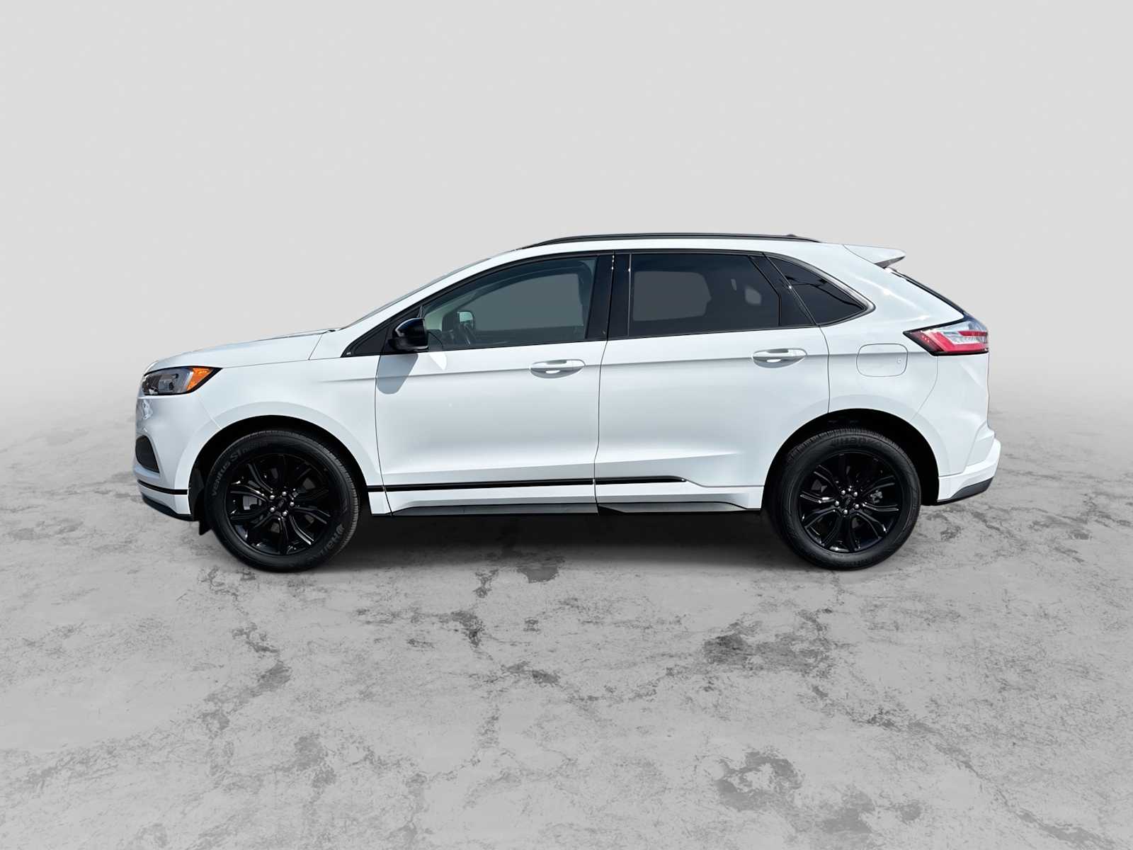 Thumbnail: 2024 Ford Edge - 5